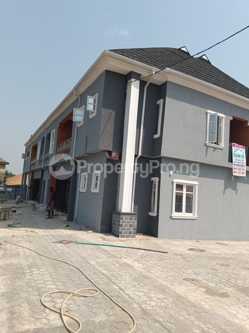 3 bedroom Flat / Apartment for rent Olorunfemi Bus Stop Lasu Rd Ikotun/Igando Lagos