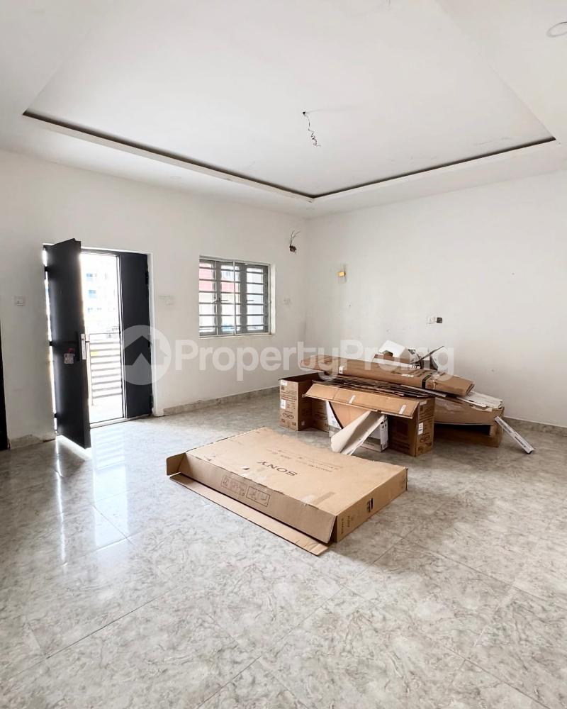 3 bedroom Flat / Apartment for rent Jahi Gilmore Abuja Jahi Abuja