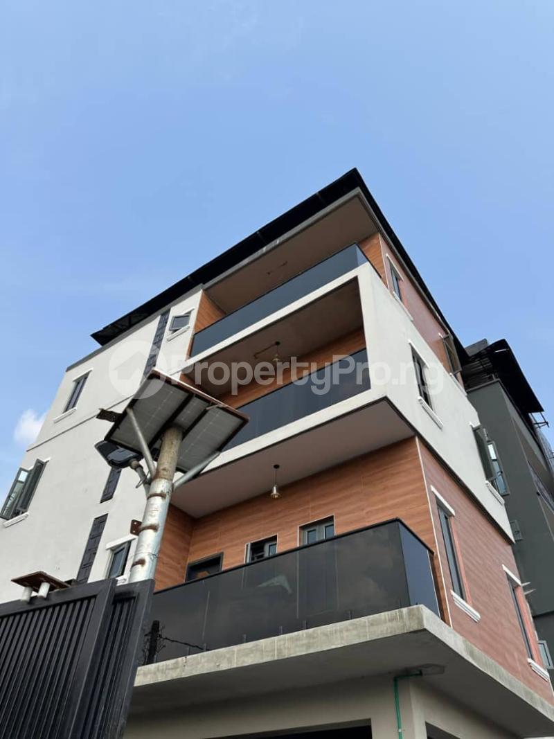 3 bedroom Flat / Apartment for sale Akoka Yaba Lagos