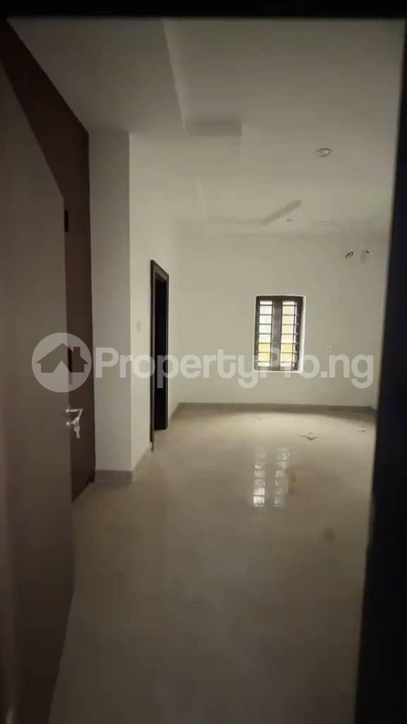 3 bedroom Flat / Apartment for sale Guzape Abuja