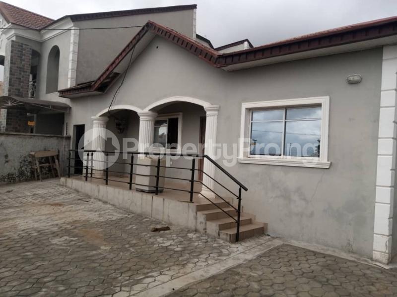 3 bedroom Flat / Apartment for rent Bovas, Oluyole Estate Ibadan Oyo