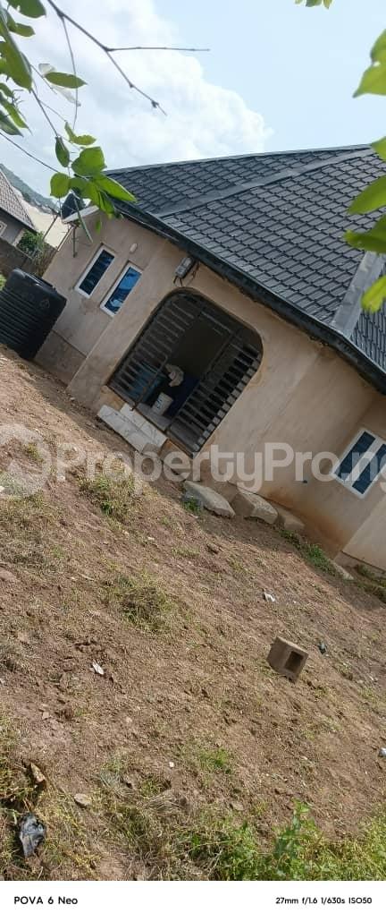 3 bedroom House for sale Newland Elebu Area, Oluyole Extension Akala Express Ibadan Oyo