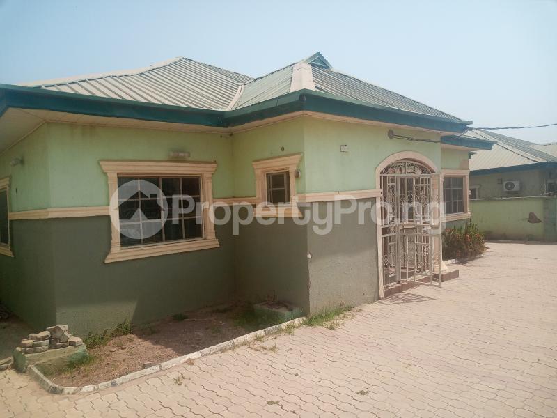 3 bedroom Flat / Apartment for rent Redeemer Estate Lugbe Abuja - 0