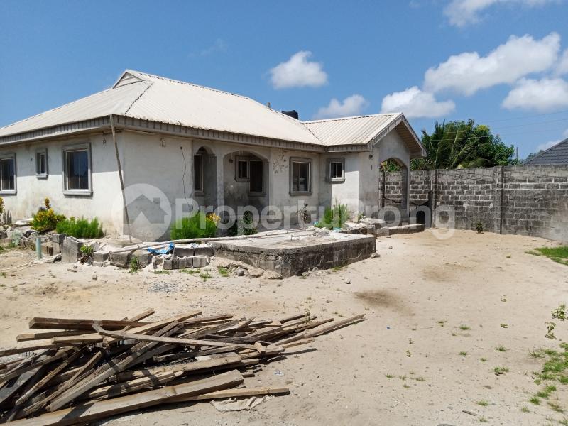 3 bedroom Flat / Apartment for rent Ogungbesan Close, Desa, Alatunse, Alatise Ibeju-Lekki Lagos