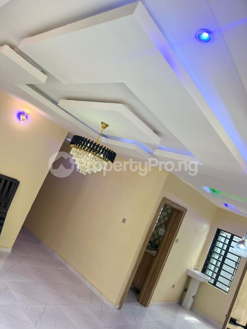 3 bedroom House for sale Adelaja Street Iletuntun/Jericho extension Ibadan Oyo