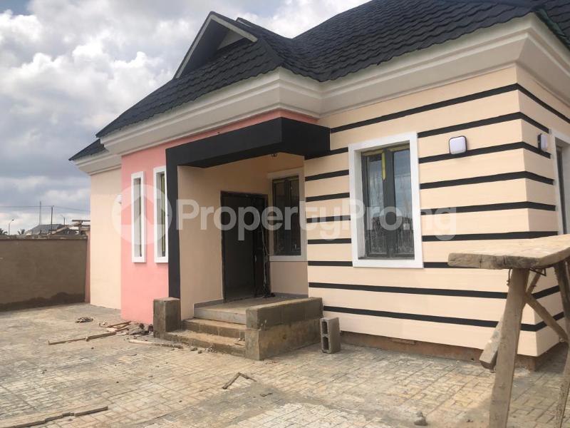 3 bedroom House for sale  Ayobo Ipaja Lagos - 0