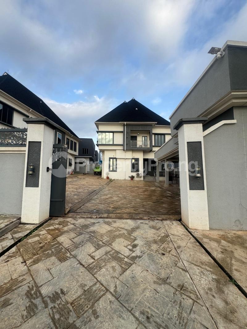 3 bedroom House for rent Kolapo Ishola Gra Akobo Ibadan Oyo - 0