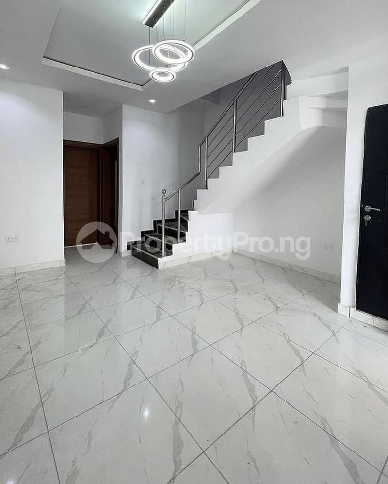 3 bedroom House for rent Ikota Lekki Ikota Lekki Lagos
