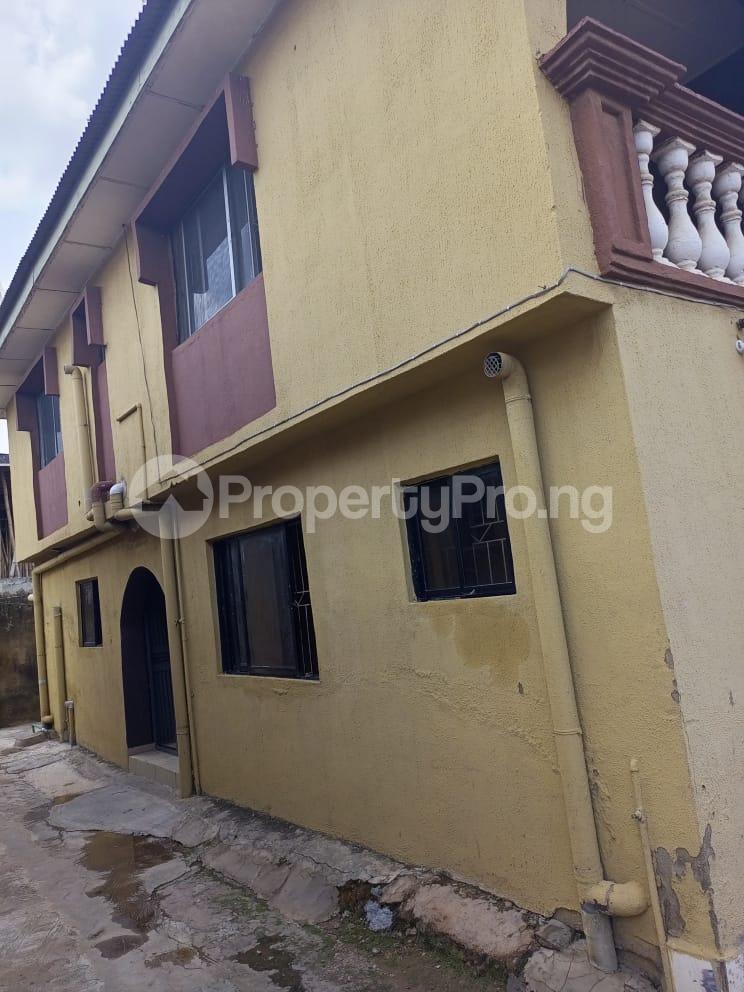3 bedroom Flat / Apartment for rent Opposite Taska Academy Road Akala Express Ibadan Oyo