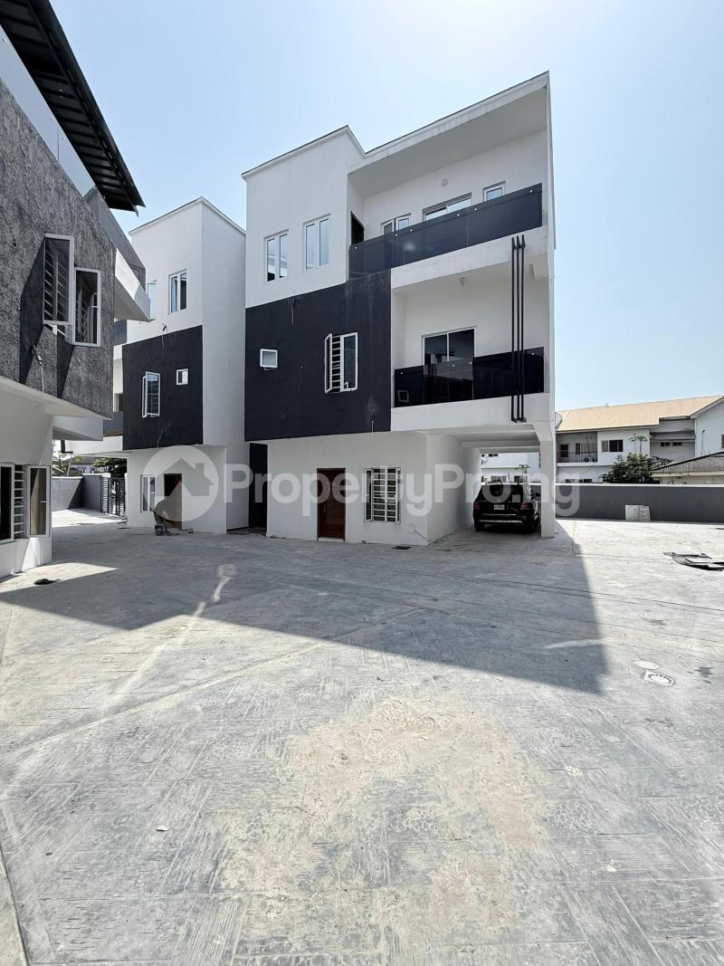 3 bedroom House for rent Ikota Lekki Lagos