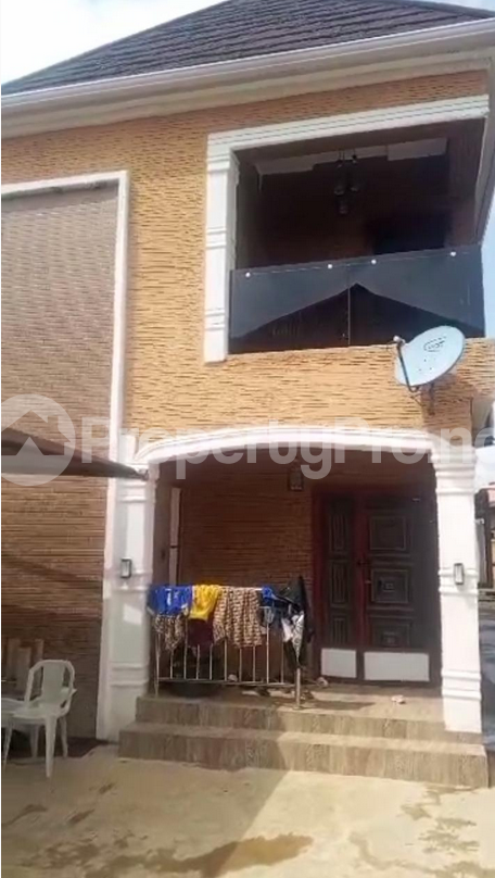 3 bedroom House for sale Off Victor Olaleye Obawole Ifako-ogba Ogba Lagos