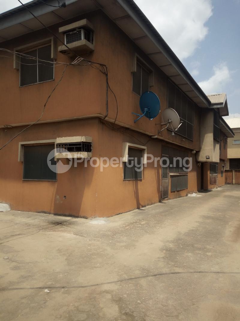 3 bedroom Flat / Apartment for rent Zainab Medina Gbagada Lagos