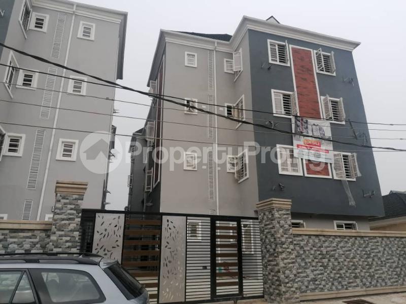 3 bedroom Flat / Apartment for sale Off Chief Natufe Street Via Babs Animashaun Road Through Bode Thomas Junction Surulere Lagos - 9