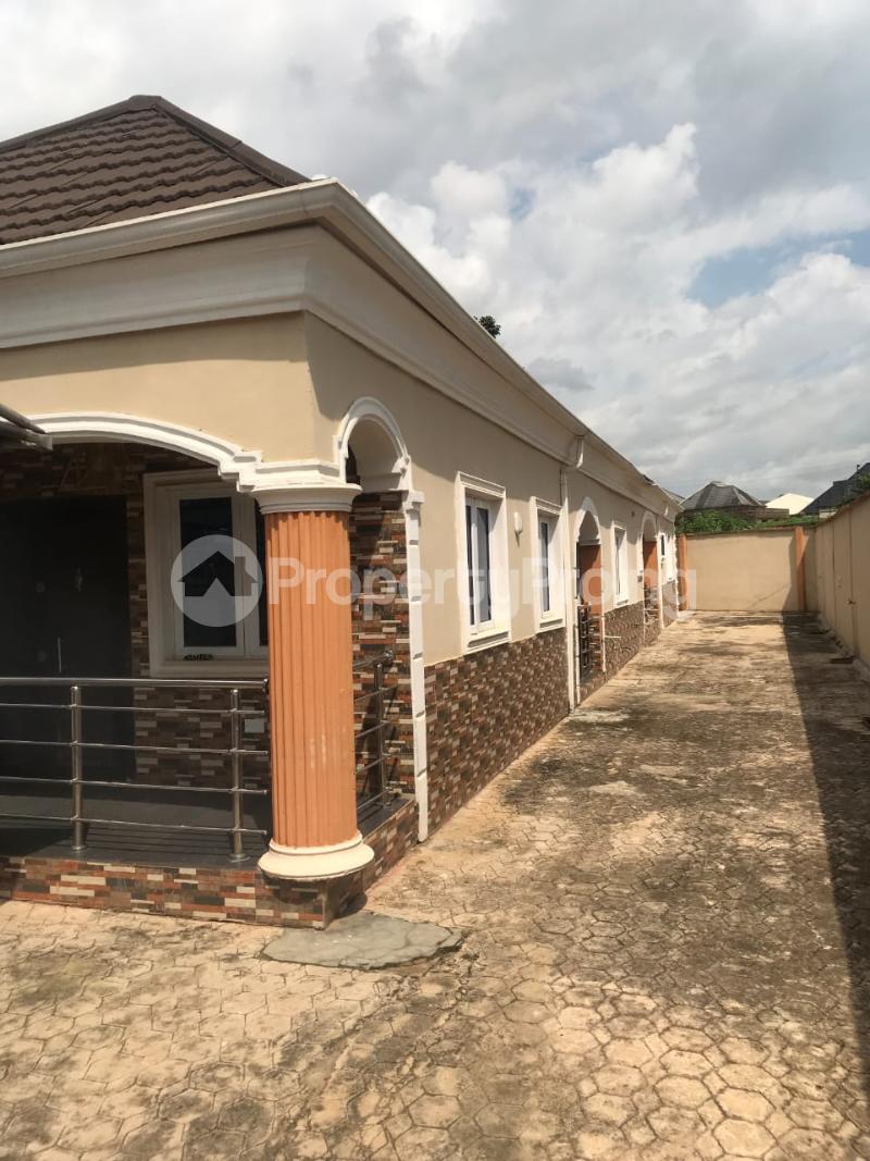 3 bedroom Flat / Apartment for rent Akala Express Ibadan Oyo