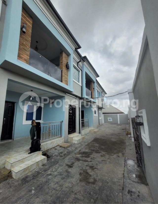 3 bedroom Flat / Apartment for rent Alalade Estate Along Liberty Academy Off Akala Express Ibadan Oyo