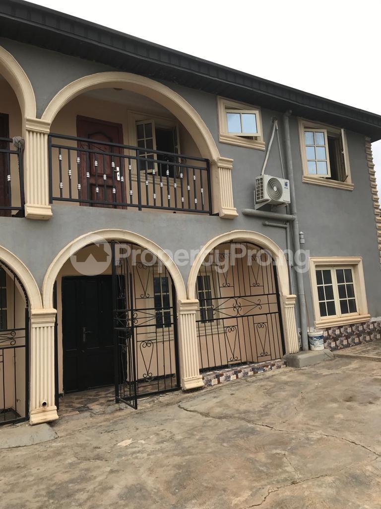 3 bedroom Flat / Apartment for rent At The Back Of Bolad Event Center Akala Express Ibadan Oyo - 1