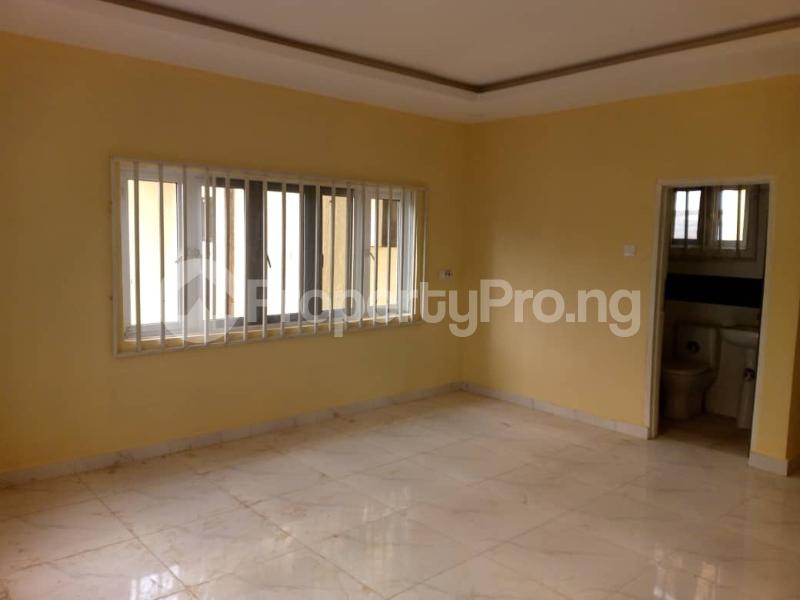 3 bedroom Flat / Apartment for rent Elebu Market Oluyole Extension Akala Express Ibadan Oyo