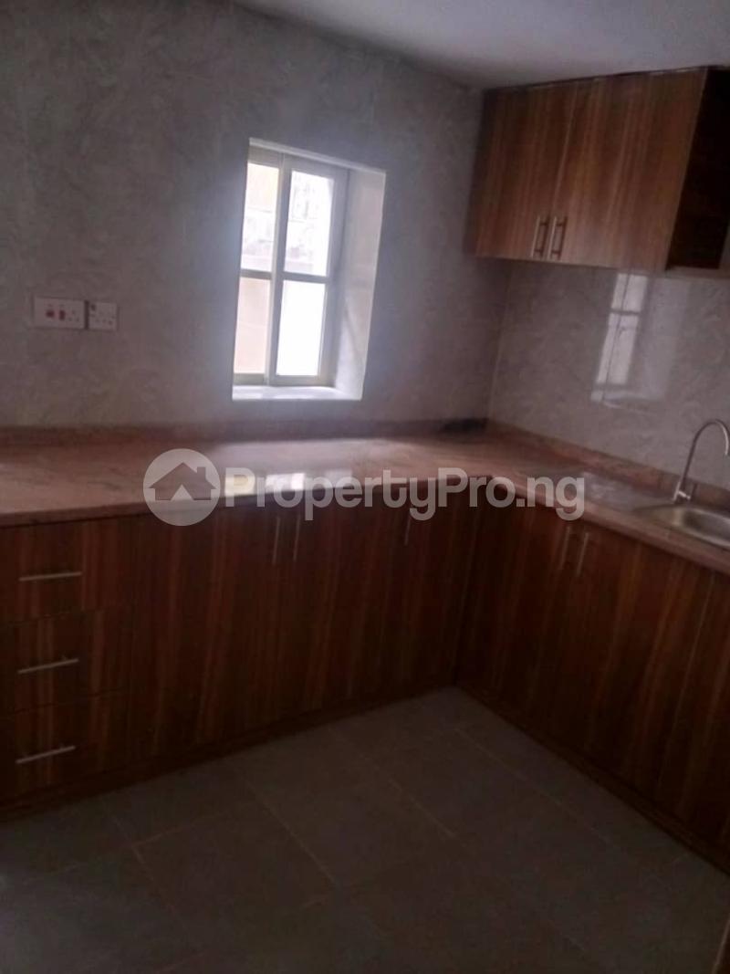 3 bedroom Flat / Apartment for rent Elewura Challenge Challenge Ibadan Oyo