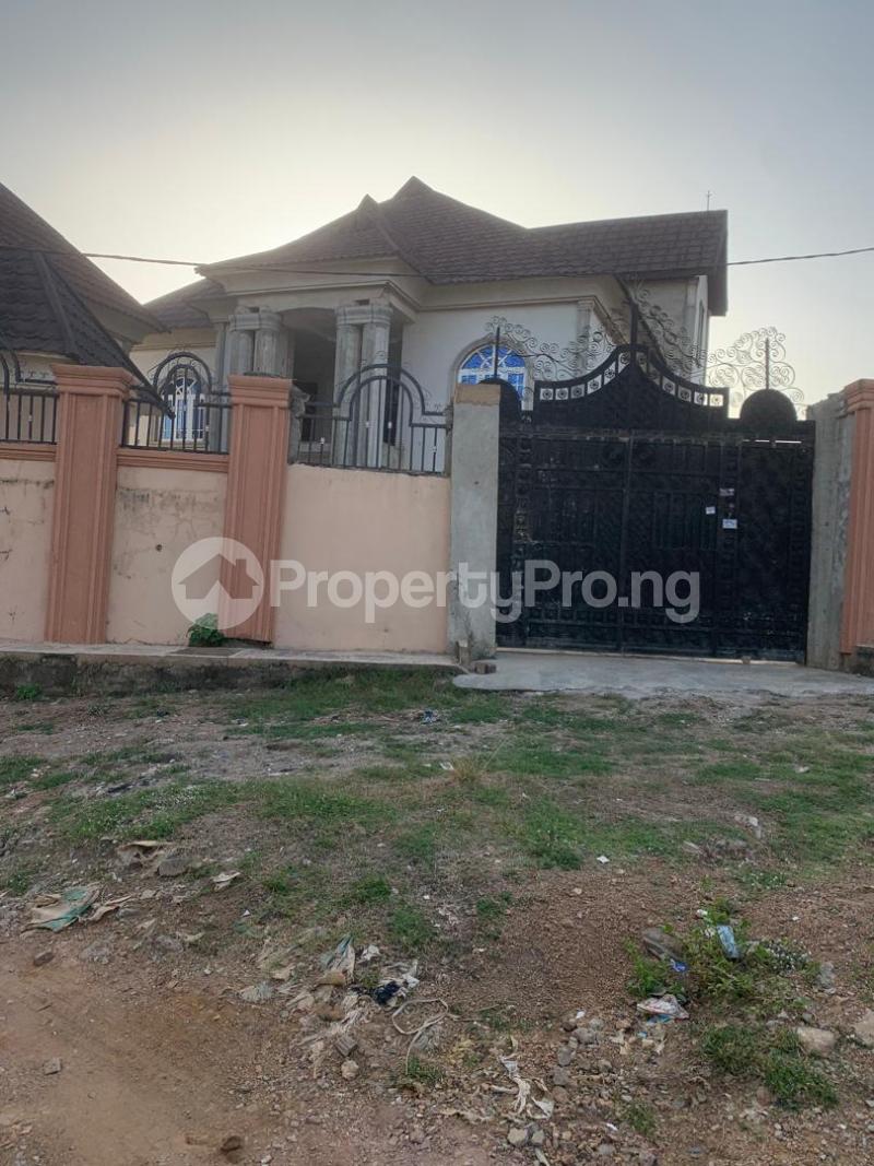 3 bedroom Flat / Apartment for rent Elewure Bolads Event Center Akala Express Ibadan Oyo