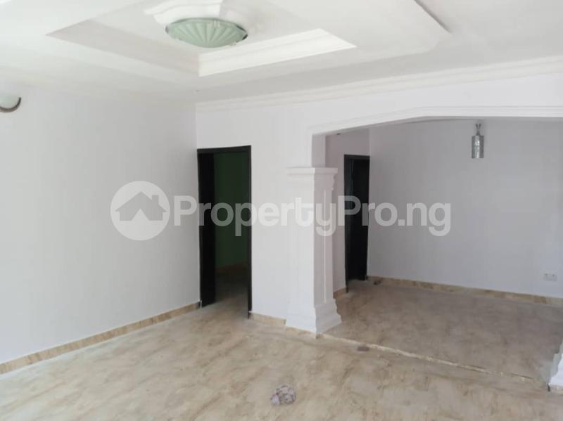 3 bedroom Flat / Apartment for rent Gbopa Ologuneru Akala Express Ibadan Oyo - 5