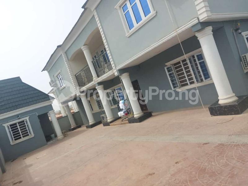 3 bedroom Flat / Apartment for rent Heritage Estate Akala Express Ibadan Oyo