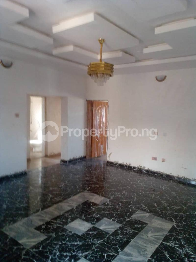 3 bedroom Flat / Apartment for rent Idishin Quarters Akobo Akobo Ibadan Oyo