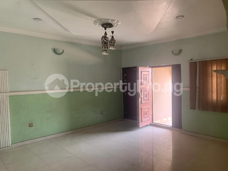 3 bedroom Flat / Apartment for rent Idi Mango Soka Soka Ibadan Oyo
