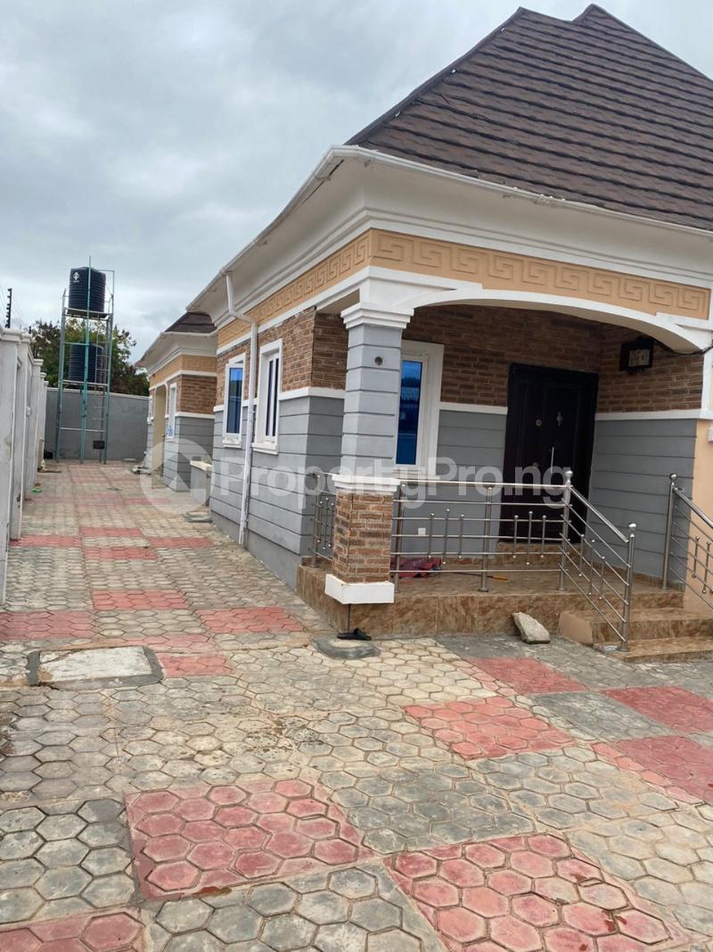 3 bedroom Flat / Apartment for rent Ilero Housing Estate Off Akala Express Akala Express Ibadan Oyo