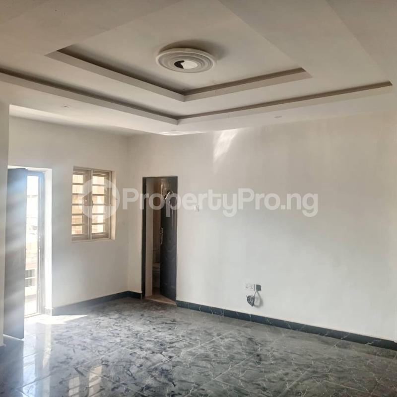 3 bedroom Flat / Apartment for rent Oke Ibukun Elebu Oluyole Extension Akala Express Ibadan Oyo