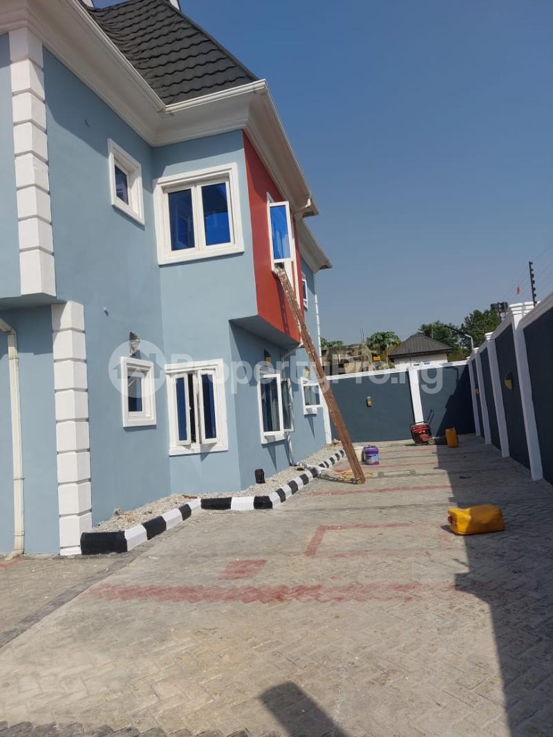 3 bedroom Flat / Apartment for rent Ologede Estate, New Garage Akala Express Ibadan Oyo