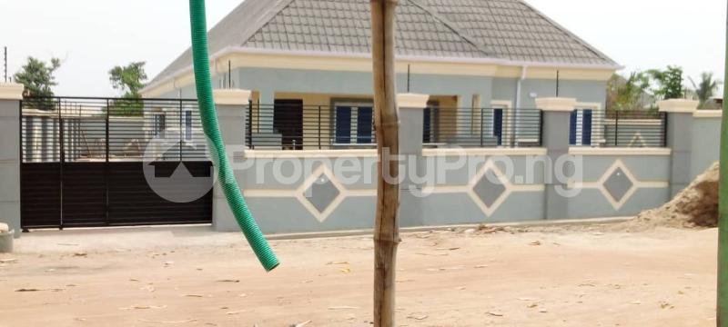 3 bedroom Flat / Apartment for rent Oloola Junction After Asunle Along Kasumu Road Off Tipper Garage Akala Express Ibadan Oyo