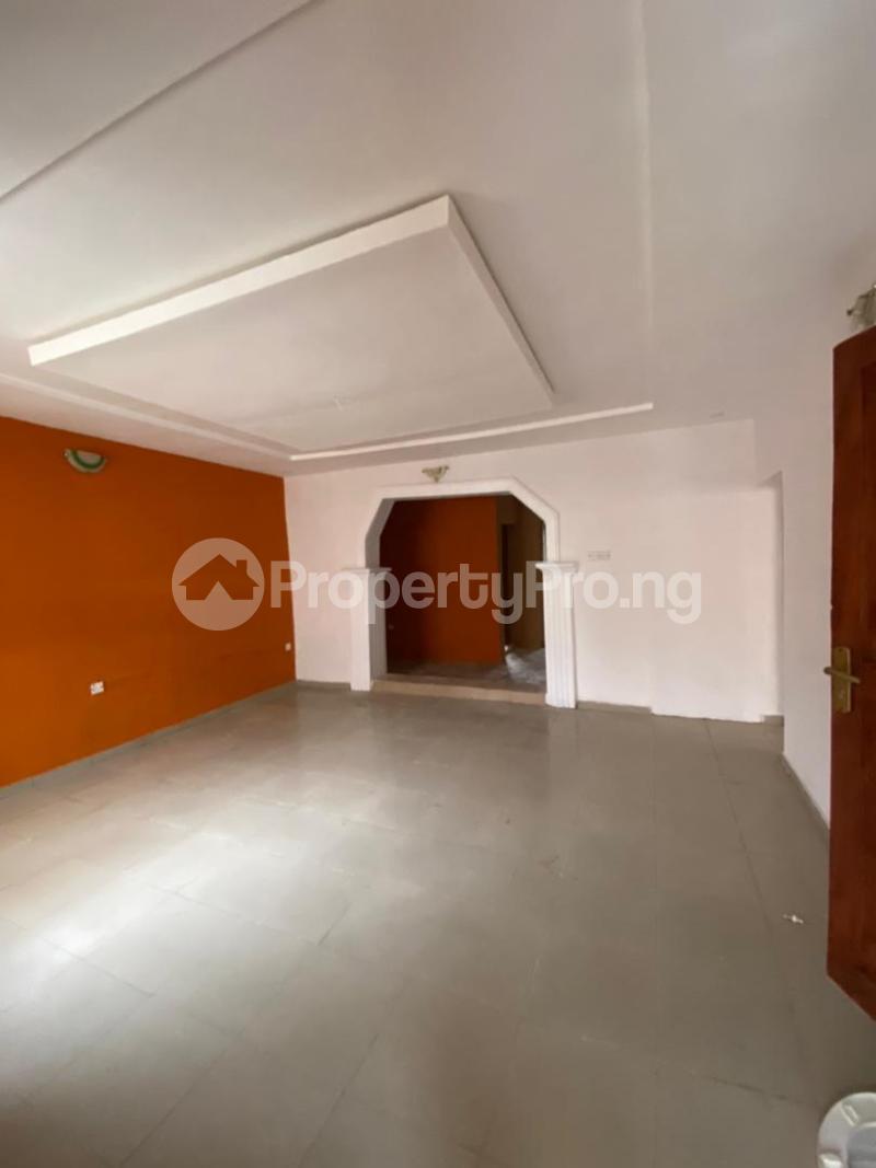 3 bedroom Flat / Apartment for rent Riverside After 7up Oluyole Estate Ibadan Oyo