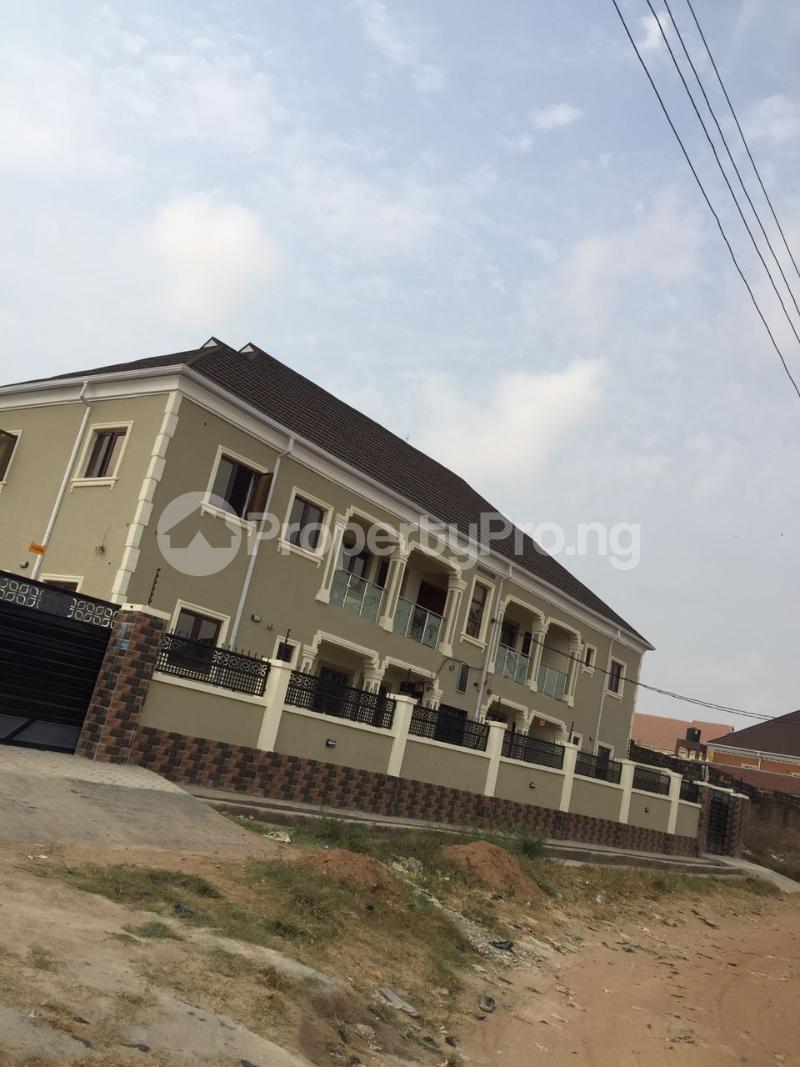 3 bedroom Flat / Apartment for rent At The Back Of Bollads Event Center Akala Express Ibadan Oyo - 13