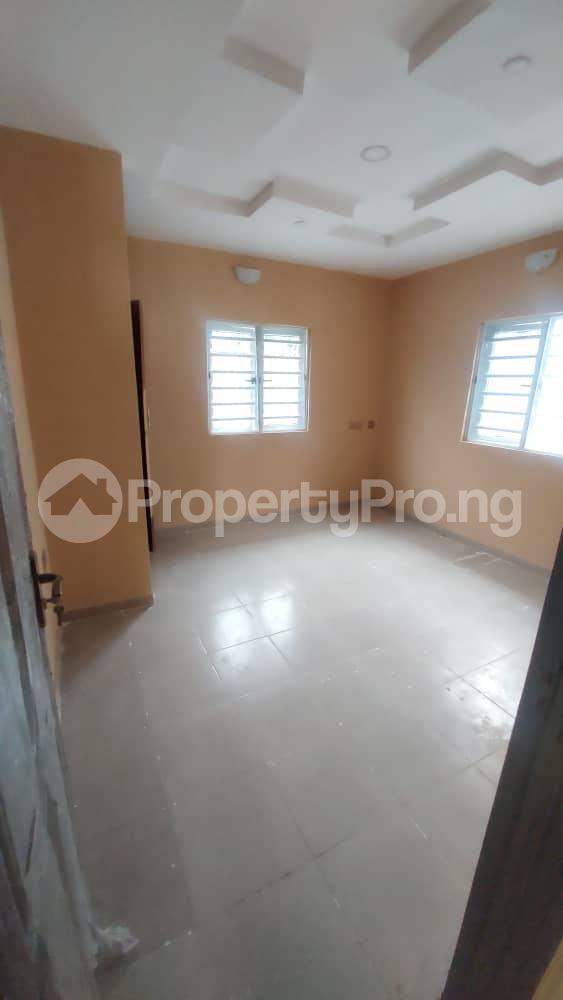 3 bedroom Flat / Apartment for rent At The Back Of Foodco Akala Express Ibadan Oyo