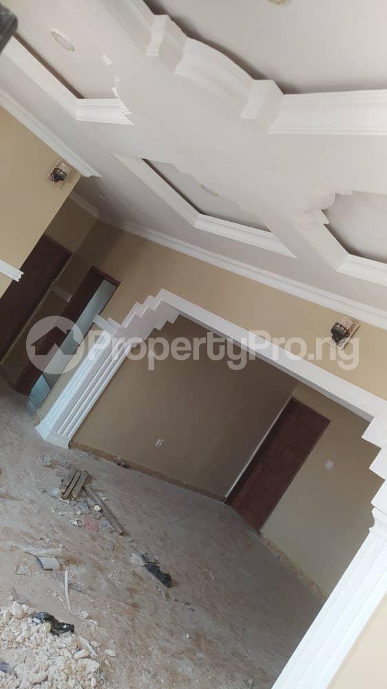 3 bedroom Flat / Apartment for rent At The Back Of Mardie Grazz Akala Express Ibadan Oyo