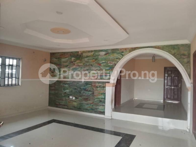 3 bedroom Flat / Apartment for rent Wire And Cable Apata Ibadan Oyo - 1