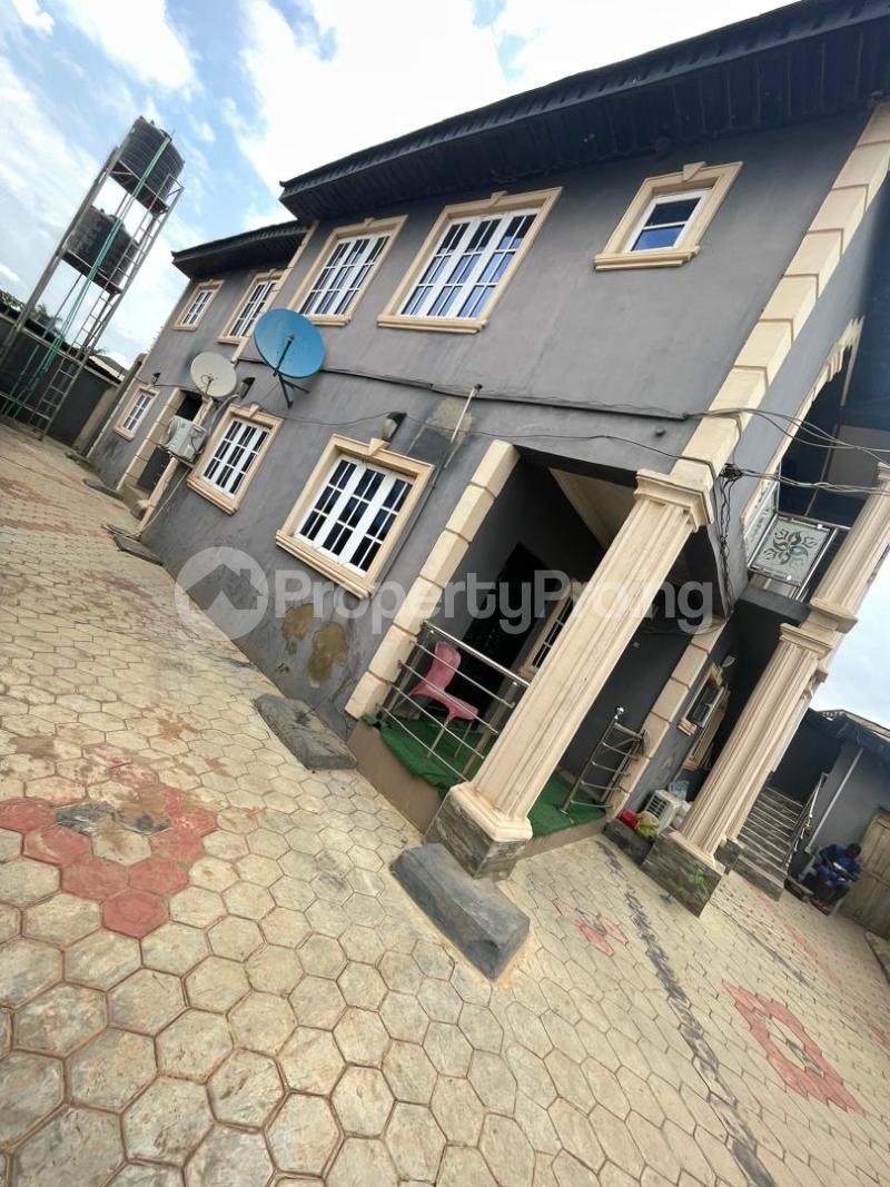 3 bedroom Flat / Apartment for rent Yidi Elebu Oluyole Extension Akala Express Ibadan Oyo