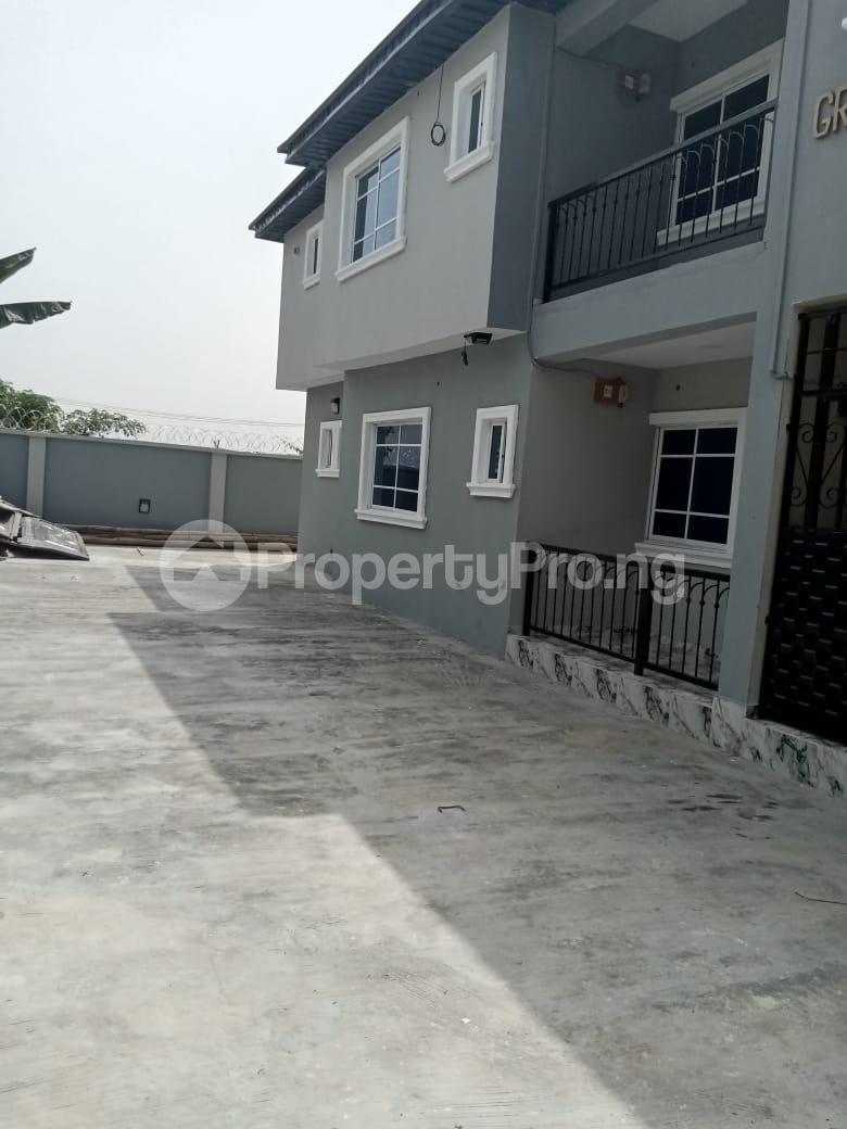 3 bedroom Flat / Apartment for rent Zionist Estate Akala Express Ibadan Oyo
