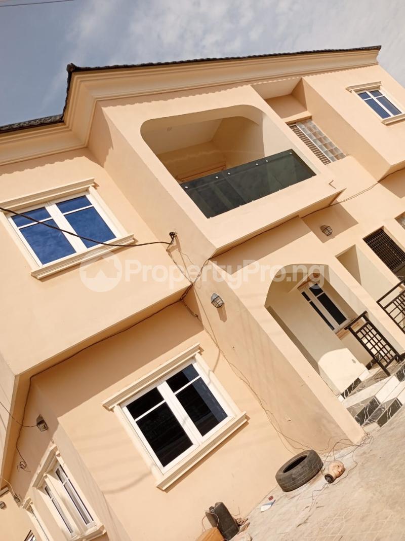 3 bedroom Flat / Apartment for rent Zionist Estate Akala Express Ibadan Oyo