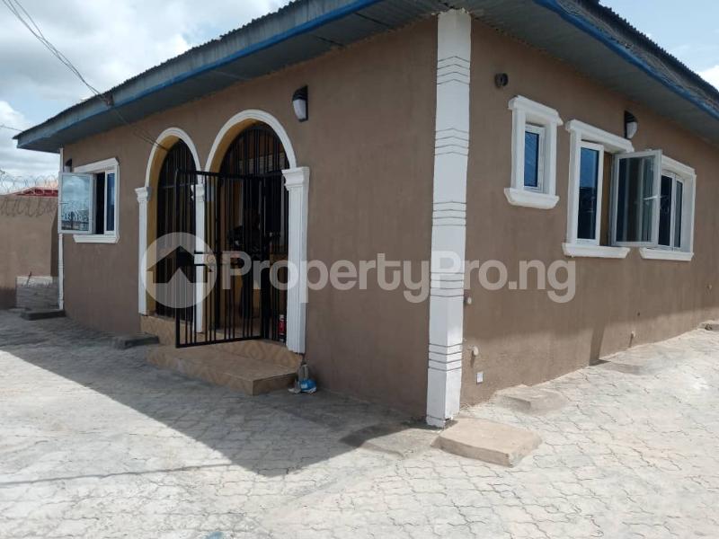 3 bedroom Flat / Apartment for rent First Avians Off Ashipa Road, Idi Oya Tipper Garage, Akala Express Ibadan Oyo