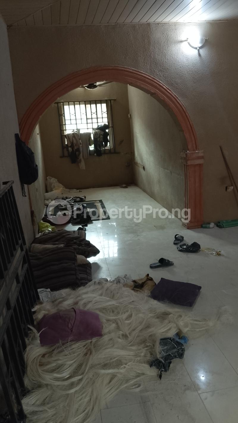 3 bedroom House for rent Ikosi Gra Aladelola Ikosi-Ketu Kosofe/Ikosi Lagos