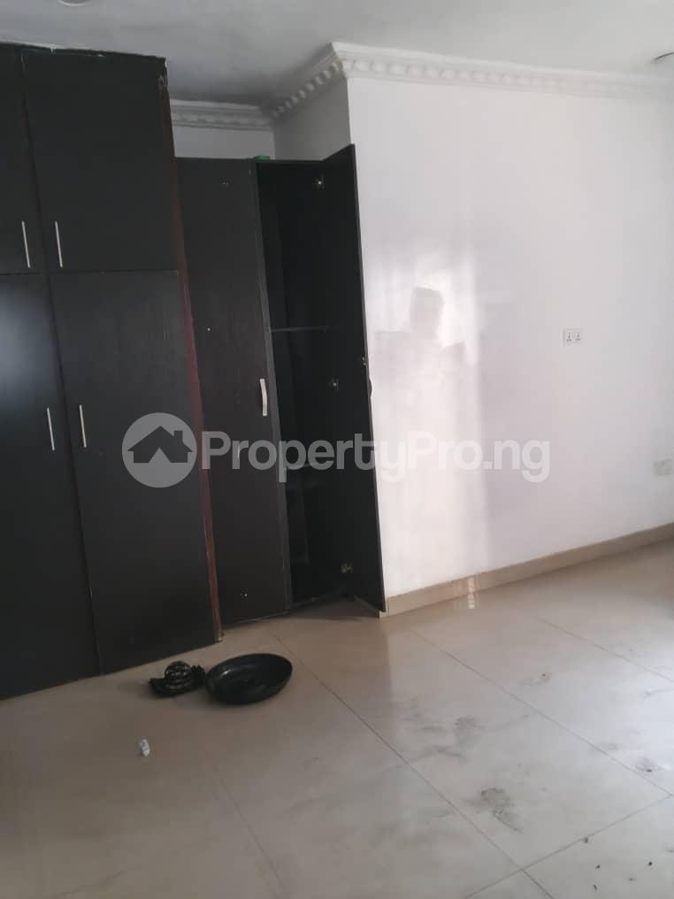 3 bedroom Flat / Apartment for rent Off Agboyi Road Ketu Lagos