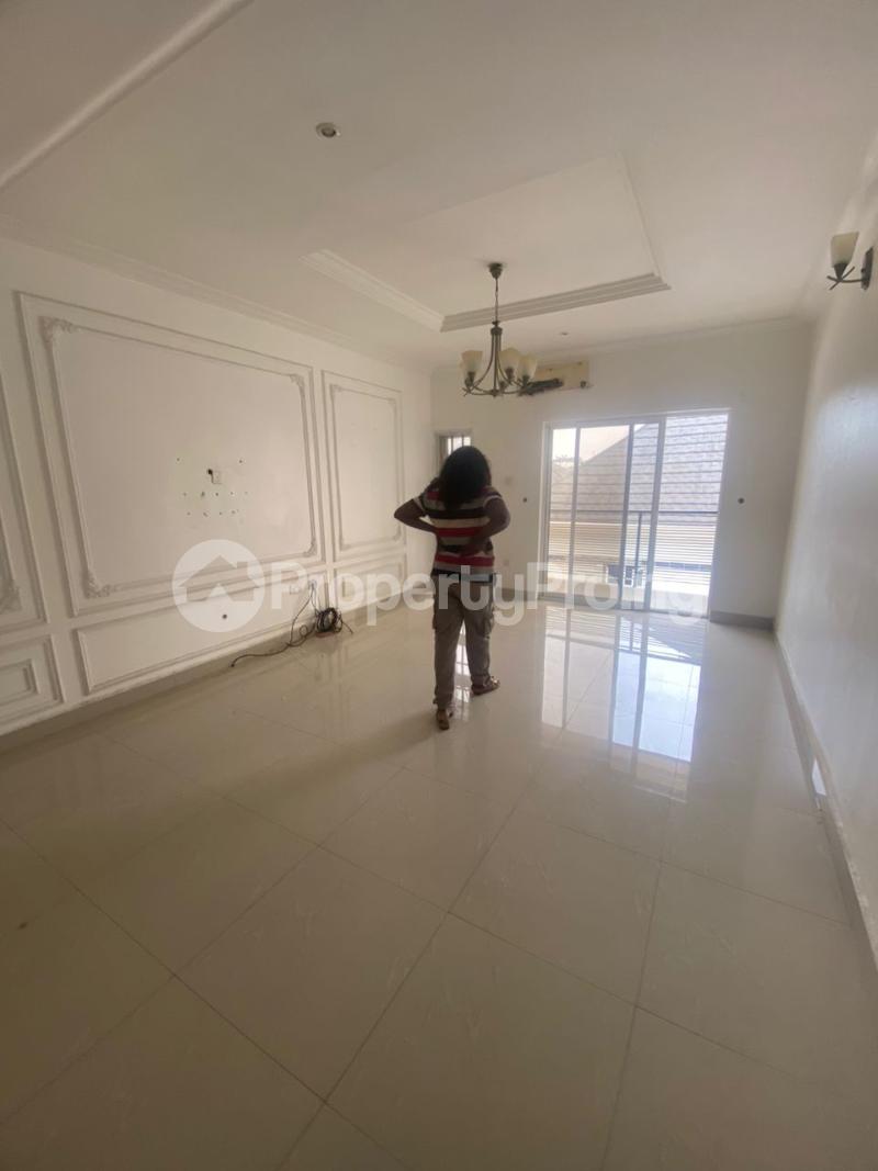 3 bedroom Flat / Apartment for rent Osapa london Lekki Lagos