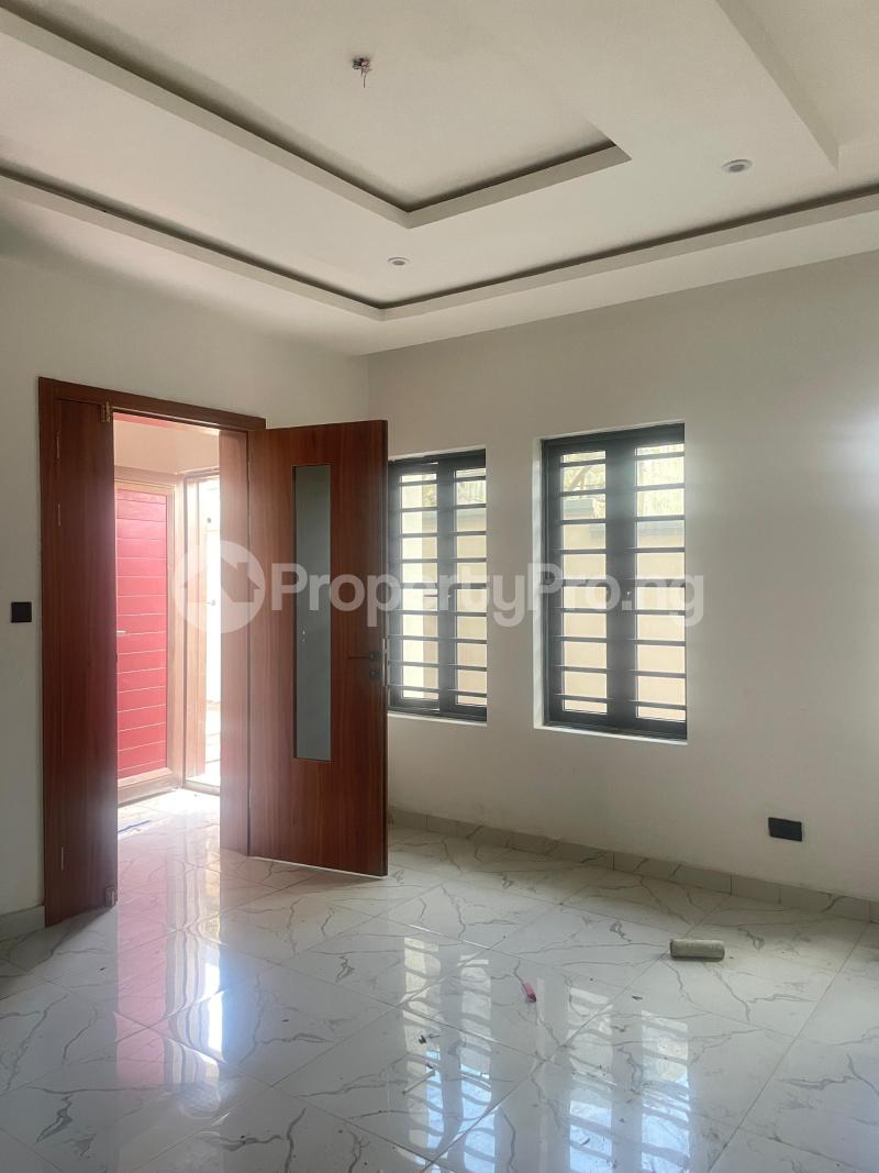3 bedroom Flat / Apartment for rent Mende Maryland Lagos