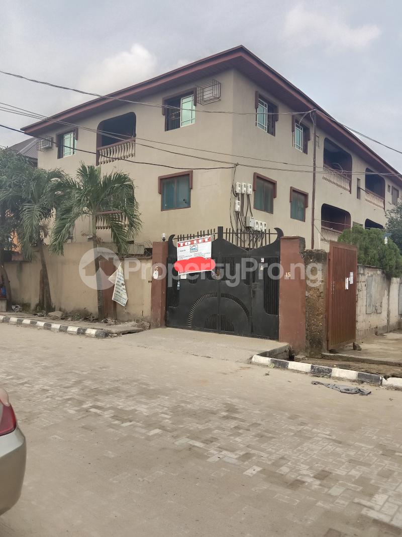 3 bedroom House for rent Owolabi Estate Ago palace Okota Lagos