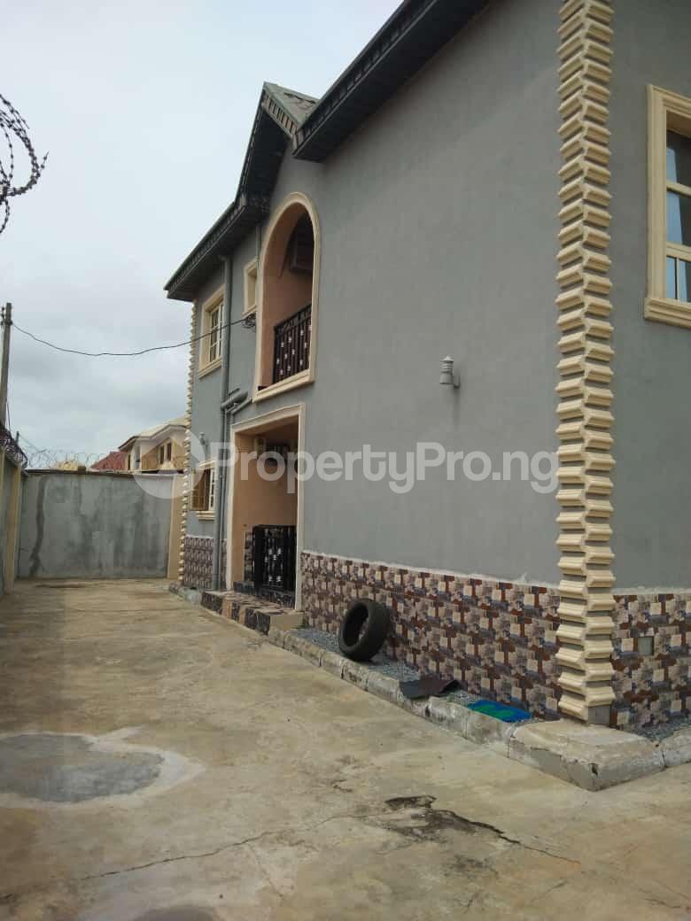 3 bedroom Flat / Apartment for rent Elewure Akala Express Ibadan Oyo