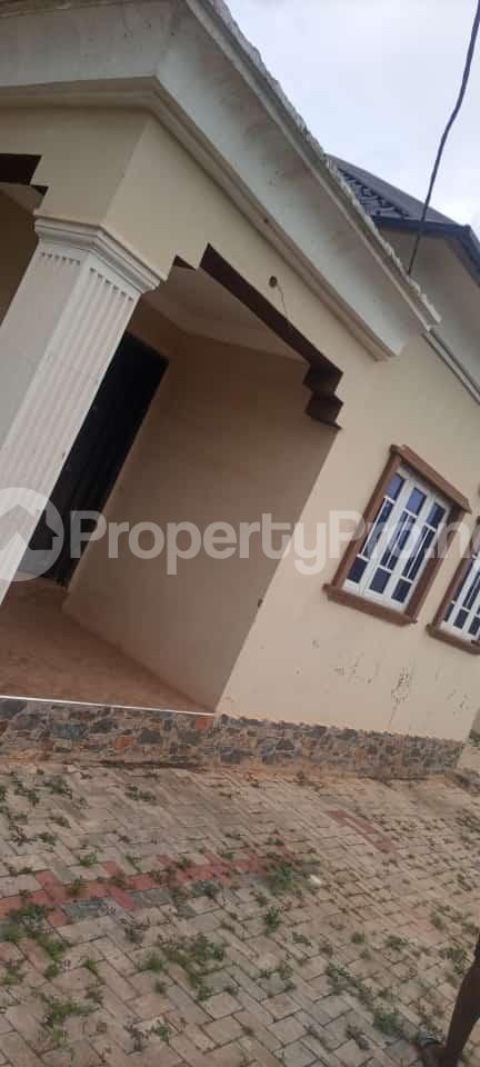 3 bedroom Flat / Apartment for rent Akala Express Ibadan Oyo