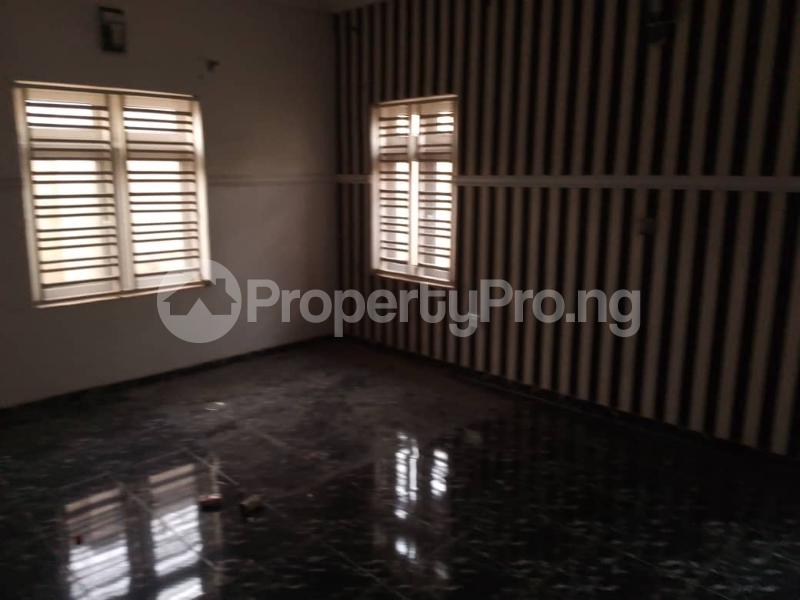 3 bedroom Flat / Apartment for rent Bobby Olofa Area Akobo Estate Akobo Ibadan Oyo