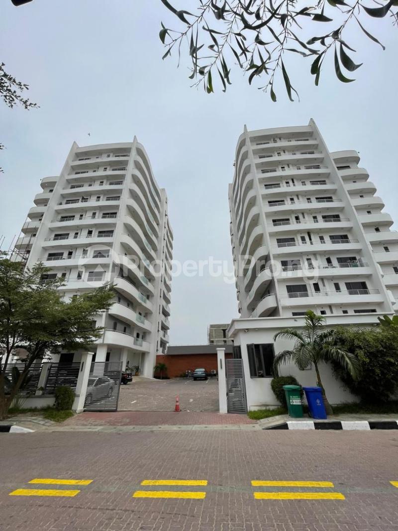 3 bedroom Flat / Apartment for sale Lekki Lekki Phase 1 Lekki Lagos - 2