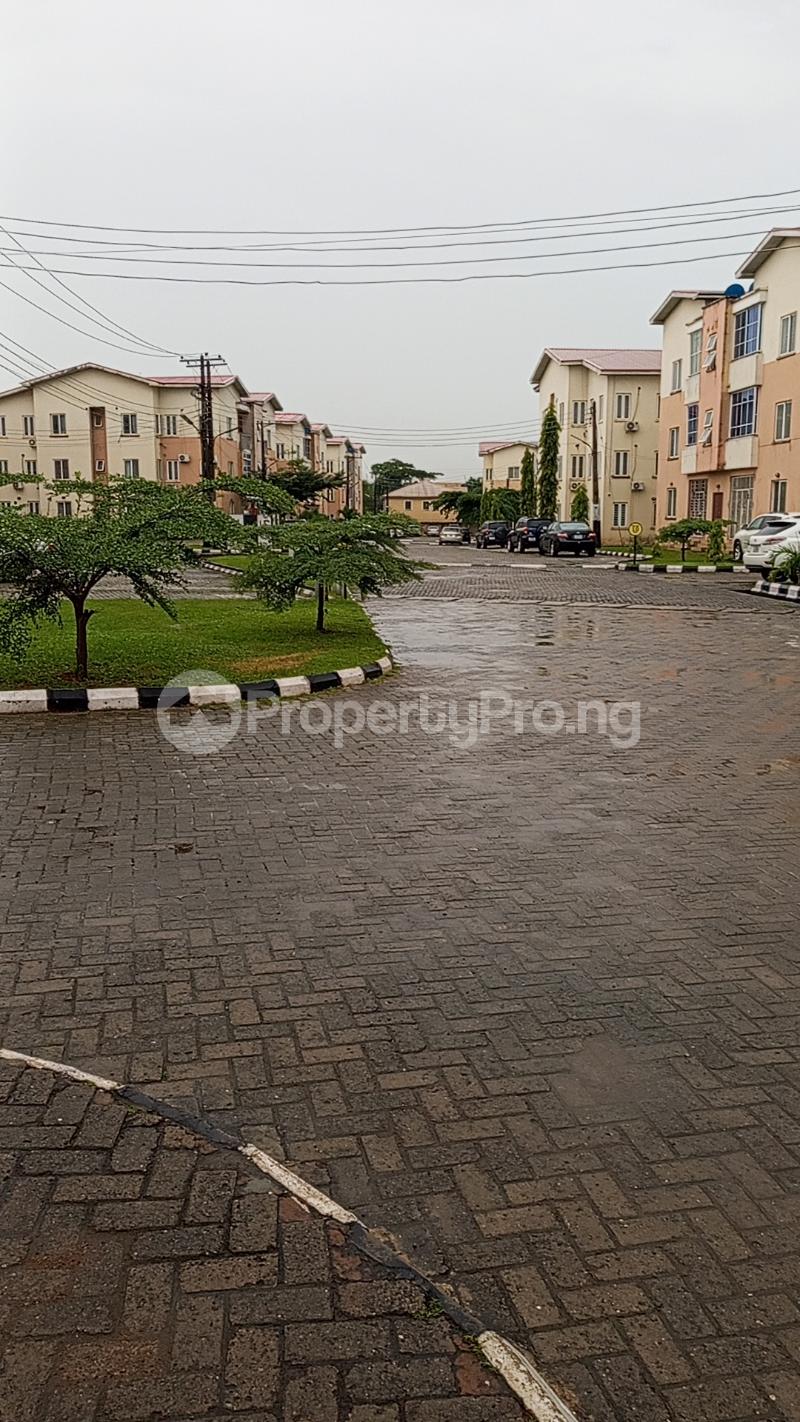 3 bedroom Flat / Apartment for sale Shasha Alimosho Lagos - 0